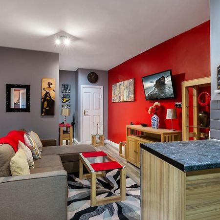 Stockton Town Centre Spacious Apartment Free Parking And Wifi Экстерьер фото