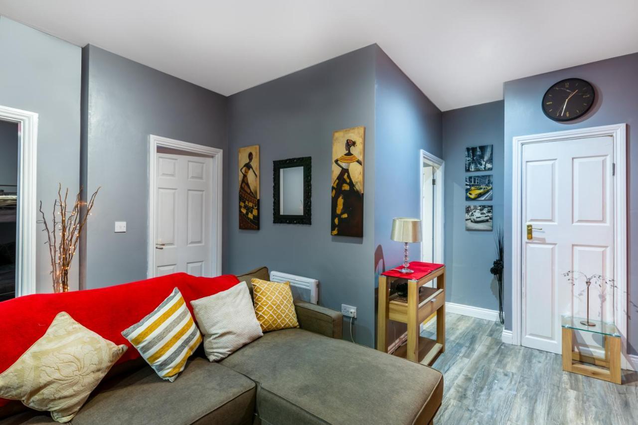 Stockton Town Centre Spacious Apartment Free Parking And Wifi Экстерьер фото